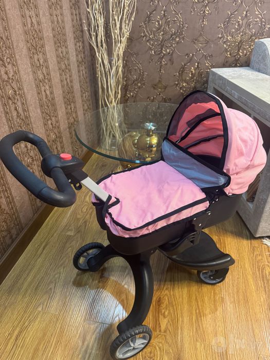 Продам игрушечную детскую коляску