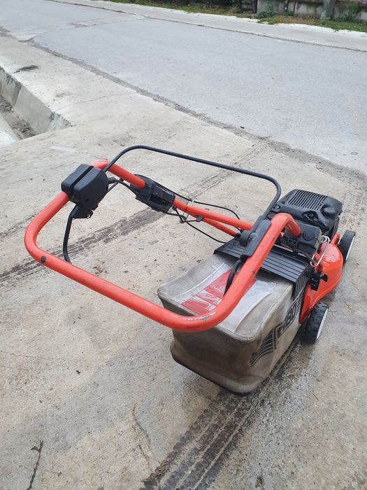 Masina de tuns iarba gazon Sabo