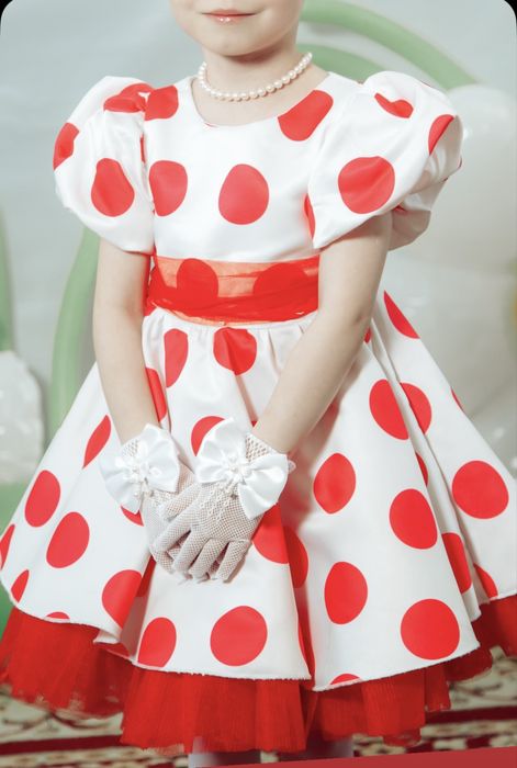 Продам платье на девочку