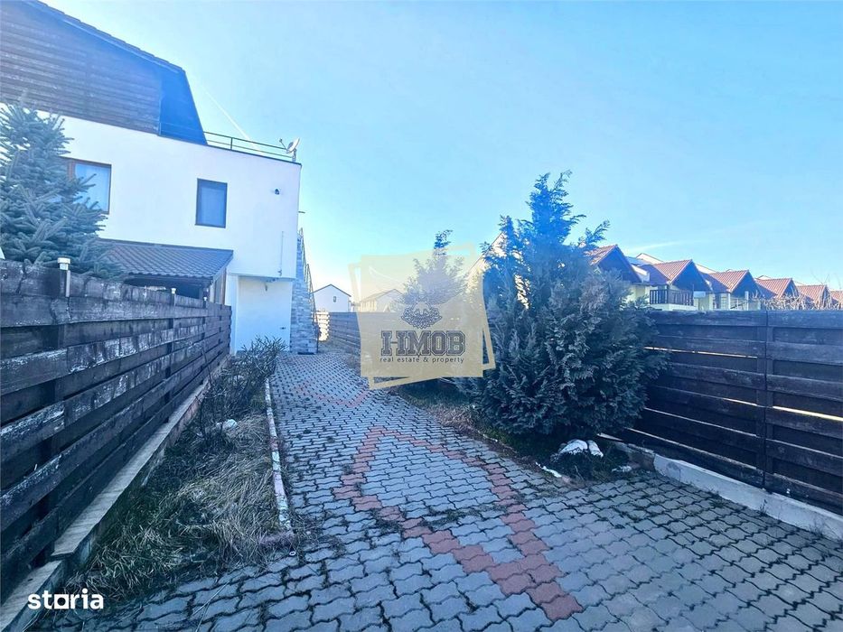 Apartament 3 camere terasa 80 mp si  curte 145 mp zona Calea Cisnadiei