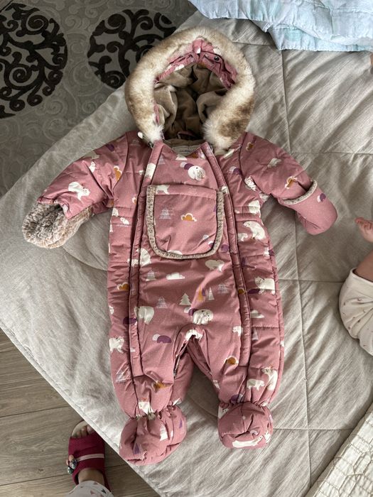 Продам детский комбенизон зимний (6 мес, 67см)