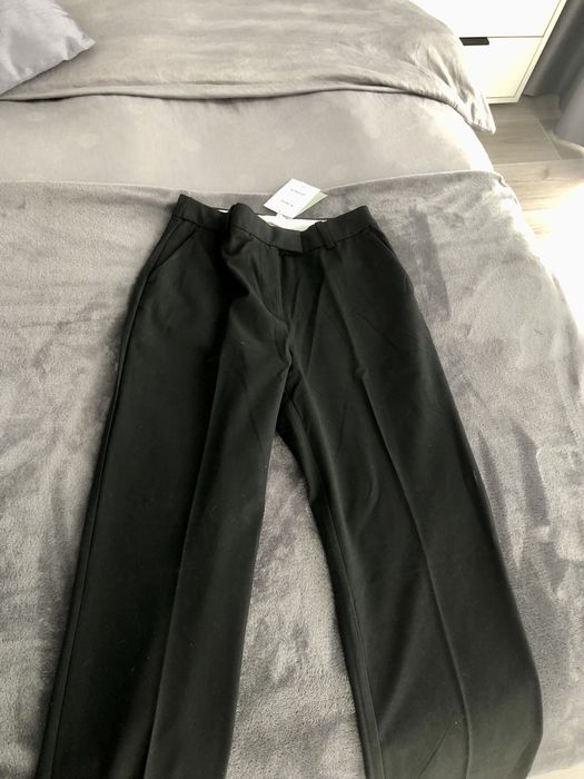 Pantaloni H&M, marimea 36,noi.