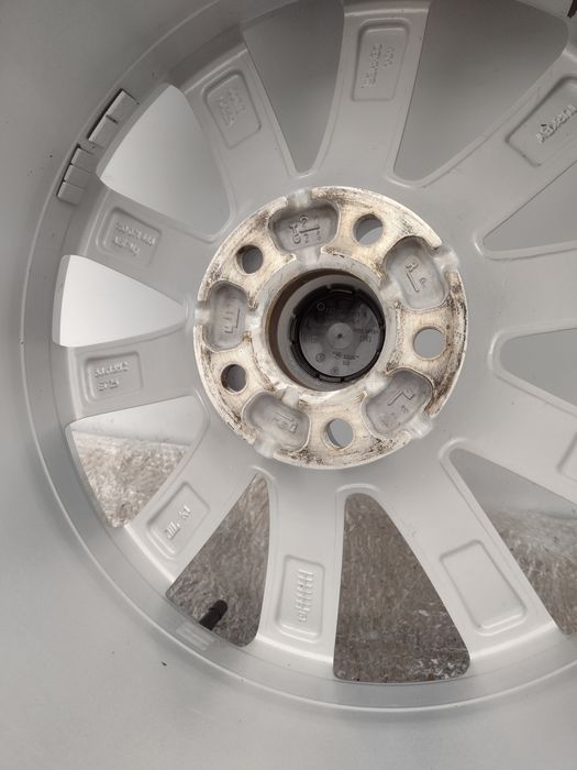 Почти нови 18-Merano  5x112 ET25 8j Volkswagen Touareg 3