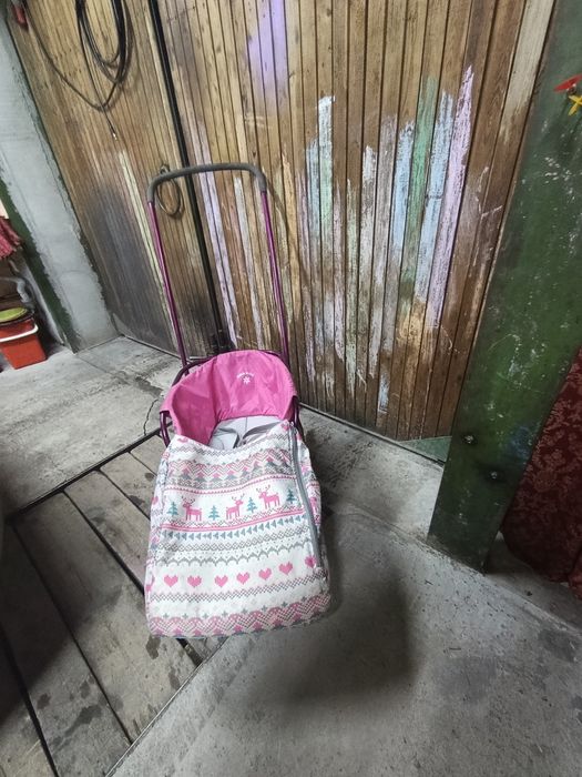 Продам сакнки с чехлом.