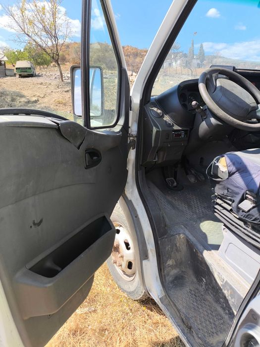 Продавам Бус Ивеко Дейли 35Ц12