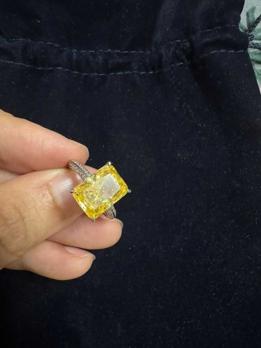 Продам кольцо серебро