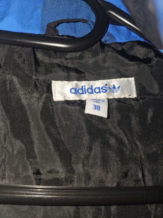 Adidas Оригинално Дамско Ски Якe в Синьо и Черно, Размер 38