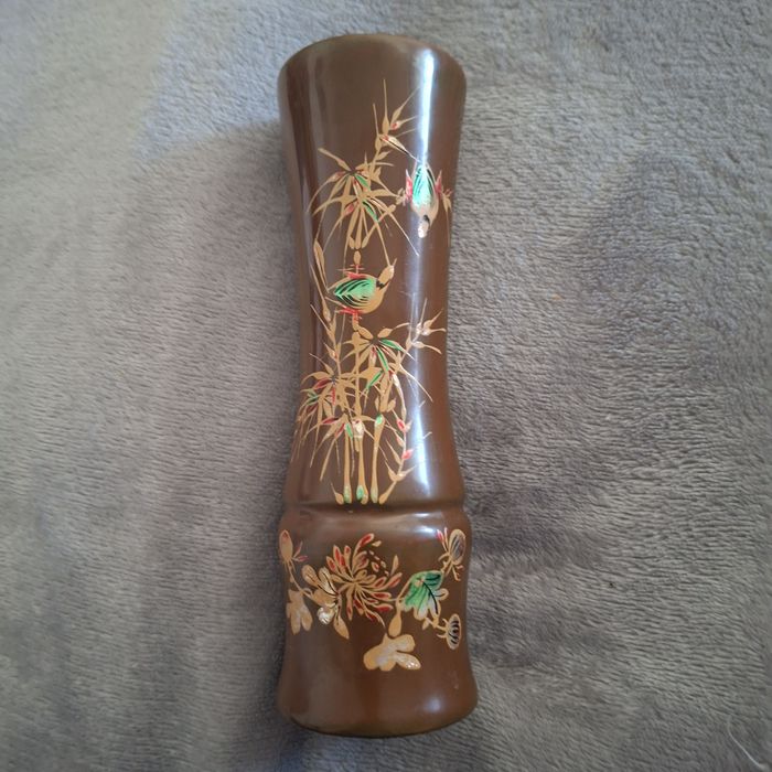 Vaza lemn in stare foarte bună, este bulgărească, , foarte veche.