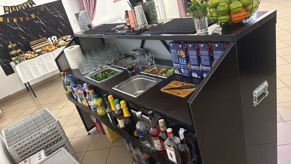 Cocktail Bar Mobil By Oana Lucian