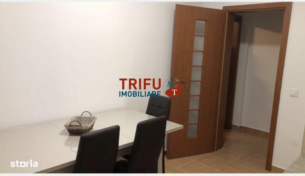Apartament 3 camere de inchiriat zona Centru