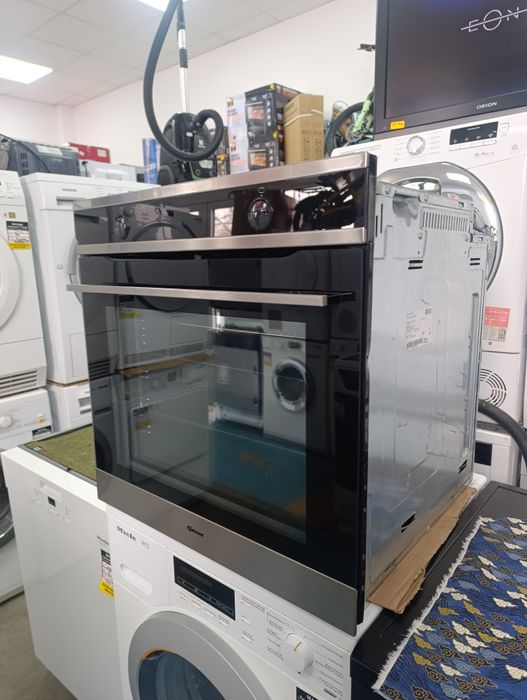 Фурна за вграждане Gram