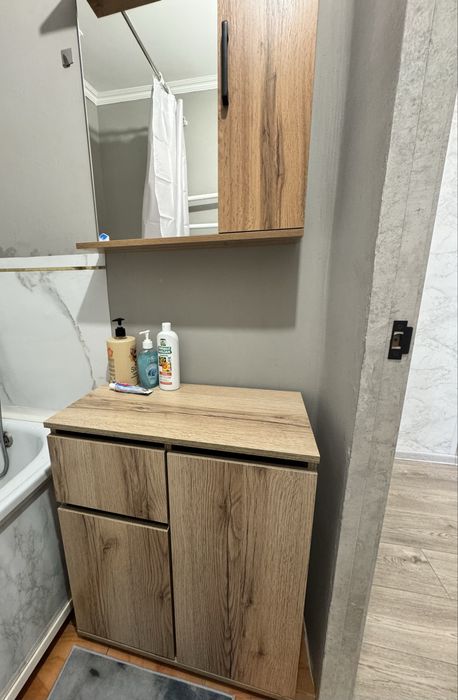 Сдам посуточно 2-ком квартиру Ауэзова 4/1