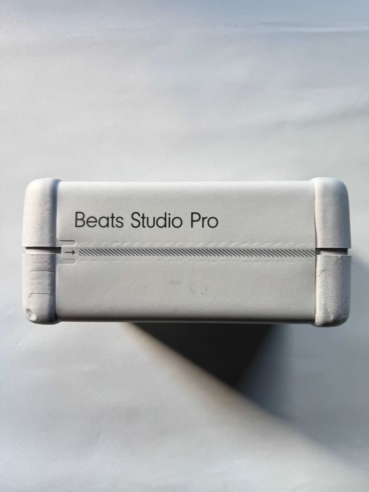 Beats Studio Pro black, sigilat