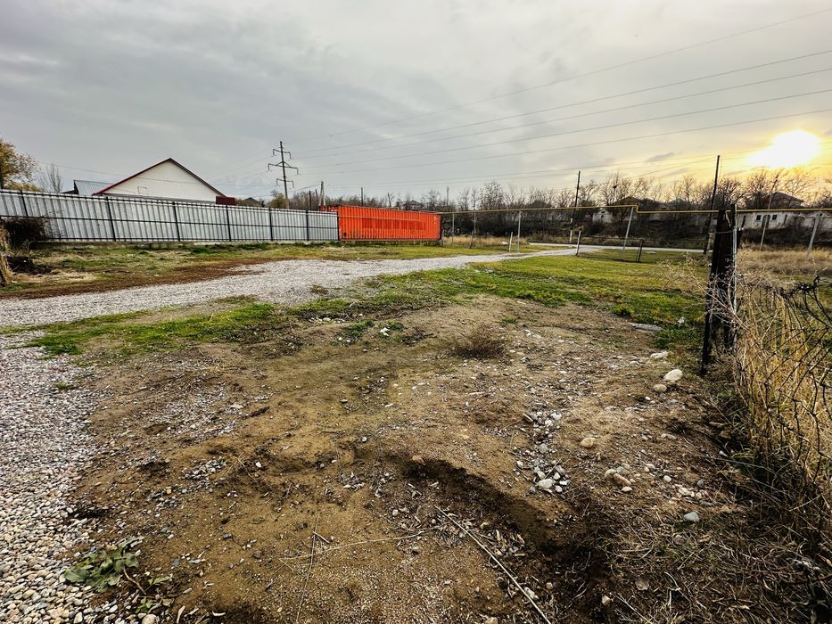 Продажа дома в районе РТС (15 соток)