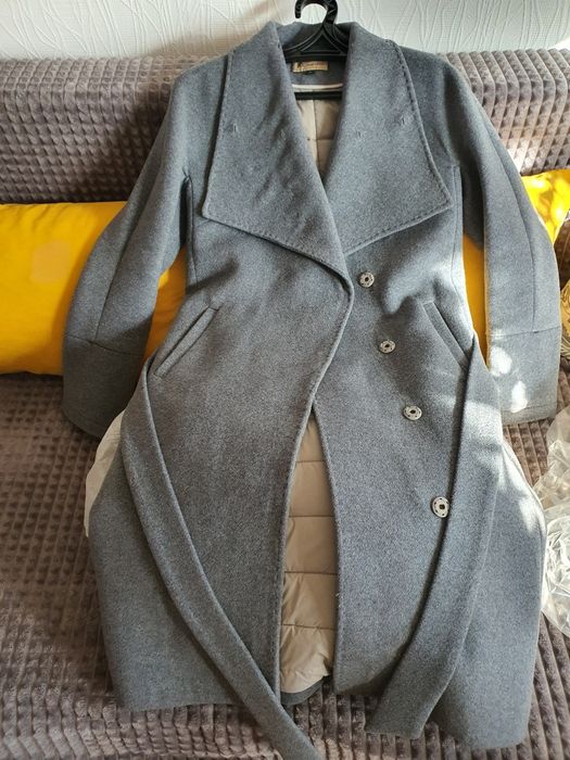 Продам  шубу и пальто