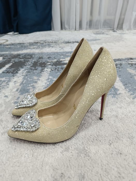 Продам туфли,39 размер