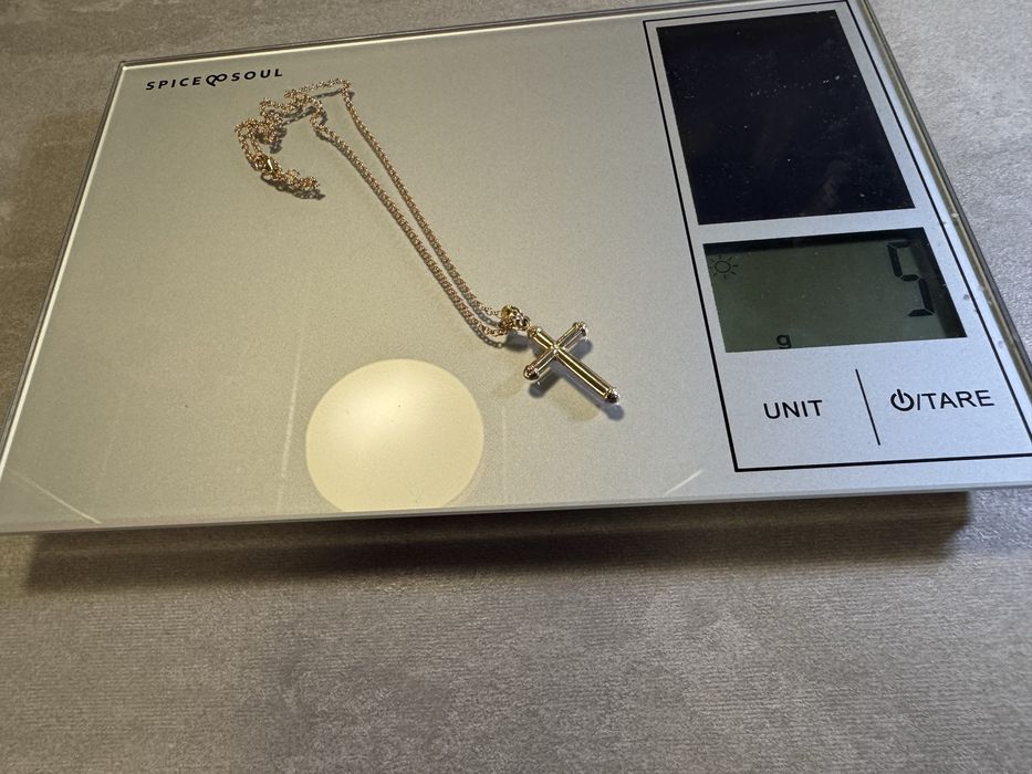 Lanțisor cu cruce de 18k si brățară 18k