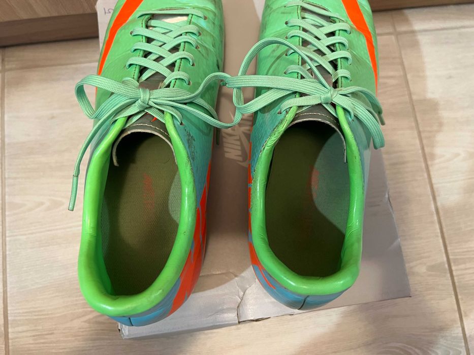 nke mercurial VICTORY IV бутонки ,калеври, футболни обувки номер 40,5