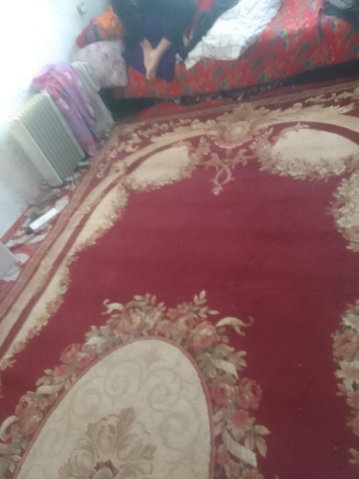 Продам ковёр 5000 тысяч тенге.