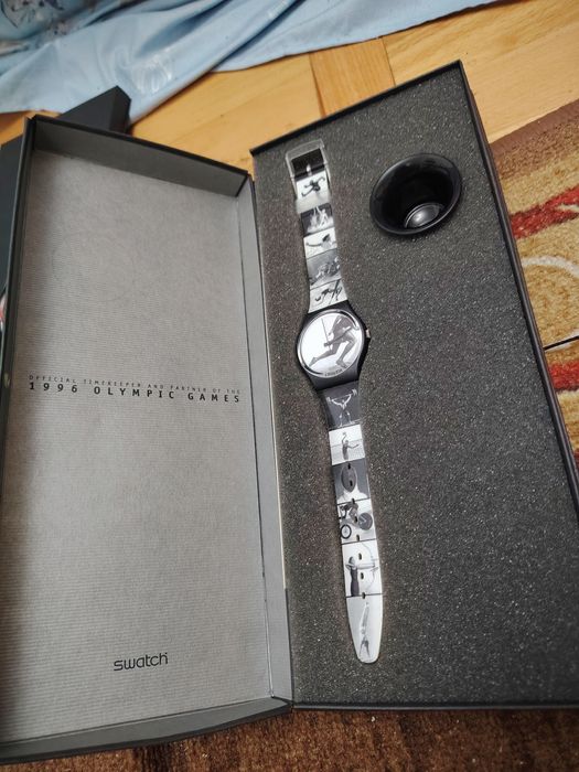 Vând colecția de Swatch