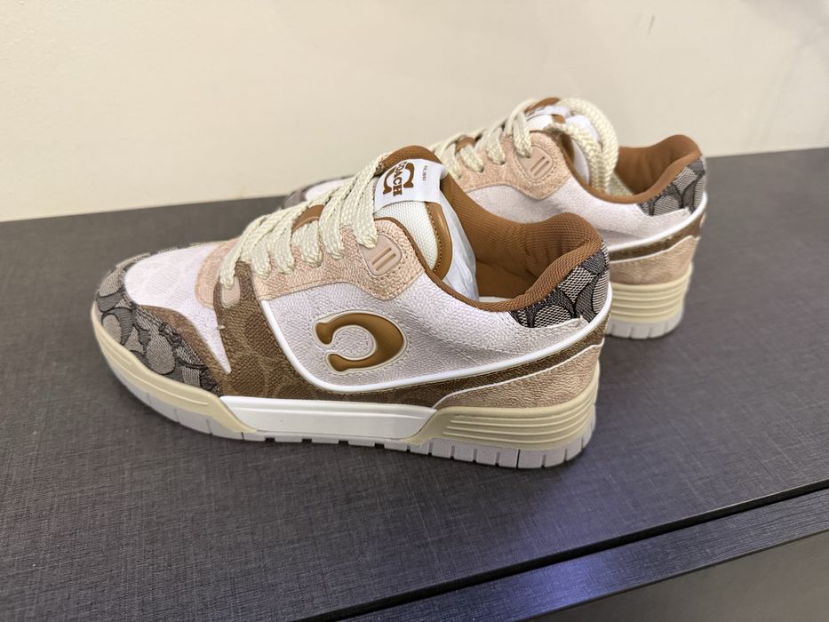 Дамски кецове COACH