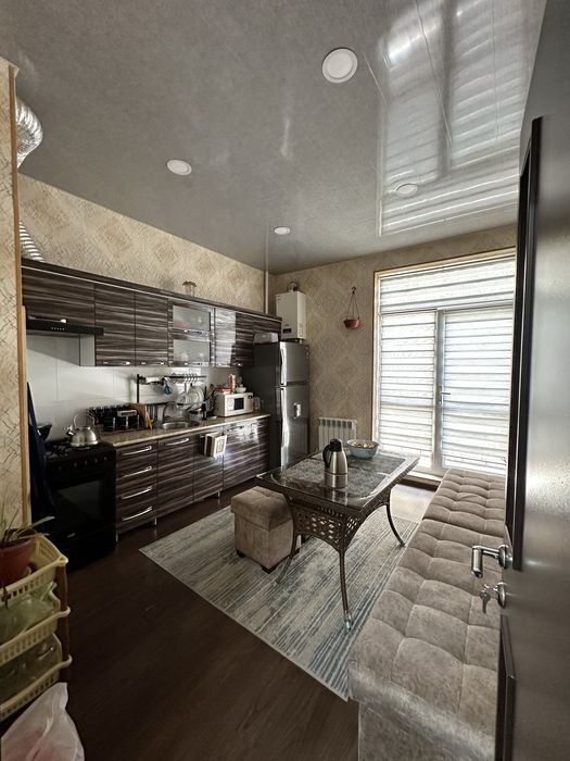 Продается квартира на Карасу. 3-х комнатная кв с евроремонтом