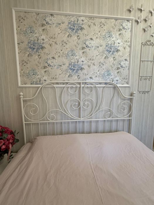 Кровать Икеа без матраса