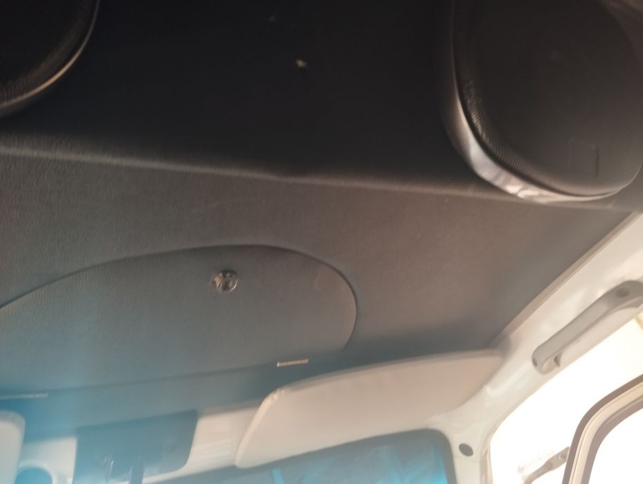 Damas manitor va kalonka Kenwood sotiladi