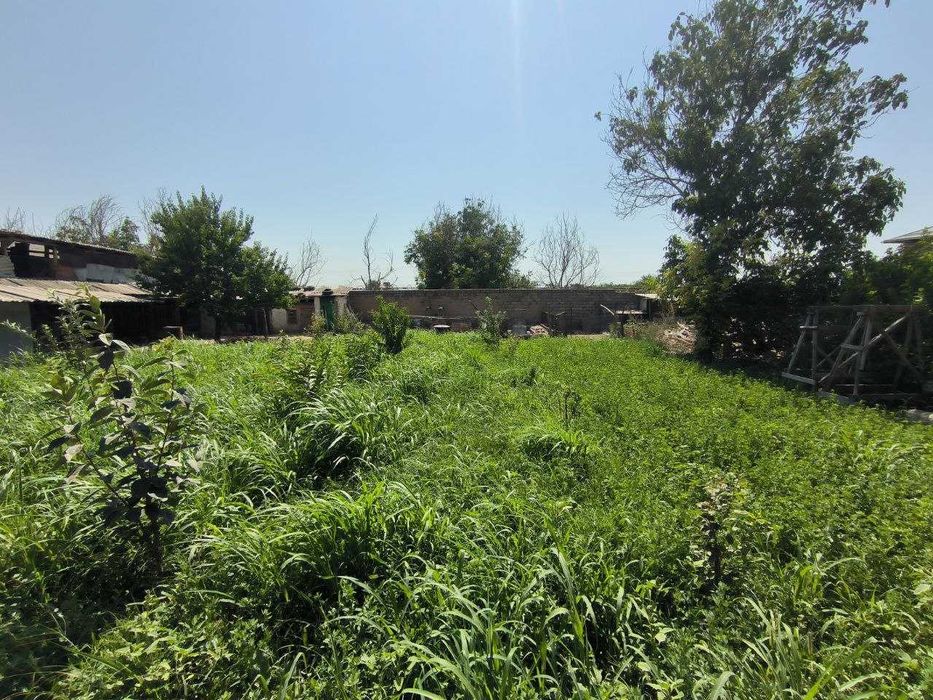 Продается участок в Кибрай Hovli sotiladi 4.75 sotix Qibray, Qiziltu