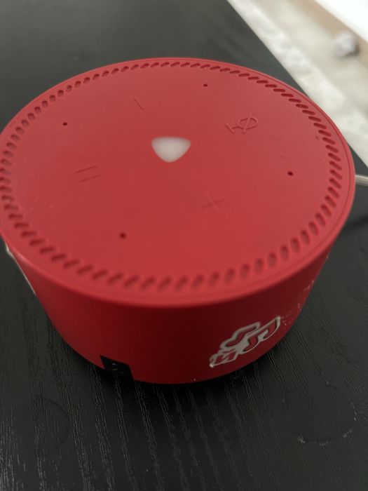 продам яндекс станцию лайт ,алису