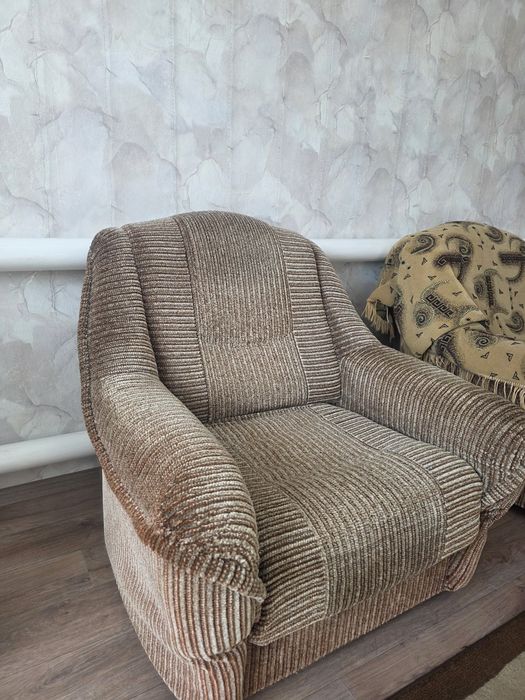 Продам бу диван.