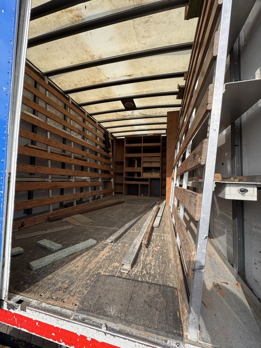 Фургон от ивеко дубъл кабина 4.00 на 2.20 метра