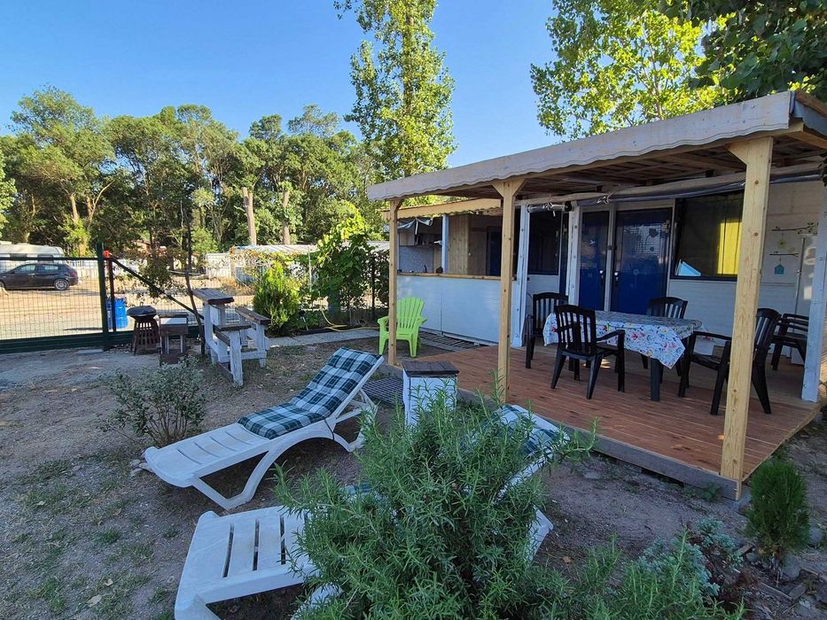 бунгало / каравана 30 метра от плажа , първа линия , Арапя