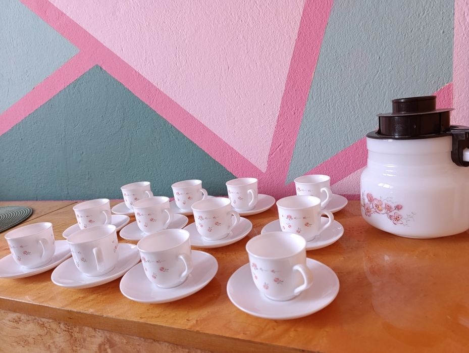 Чаши за кафе нови 12 броя