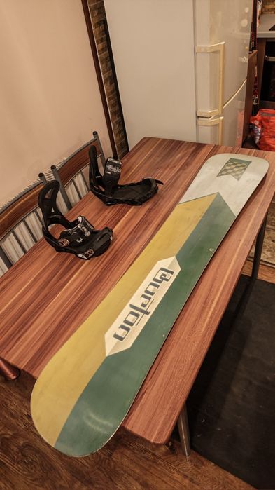 Placa snowboard Burton Motion 146 Cm cu legaturi Burton Cartel S