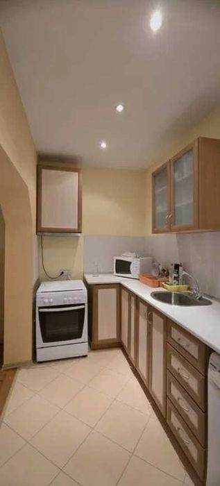 Предлагам къща в с. Момино об. Търговище