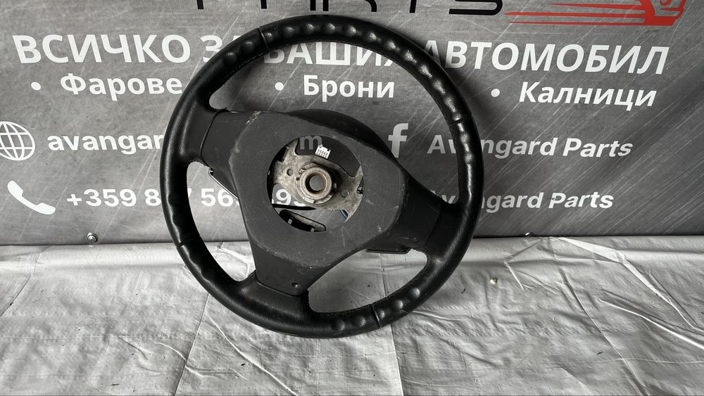 2 броя Toyota Yaris 2 (2006-2011)