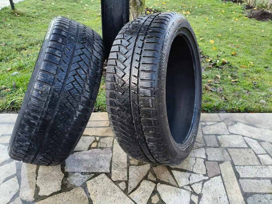 Set 4 anvelope iarna Continental 225/45/19 XL cu protectie janta
2 x C