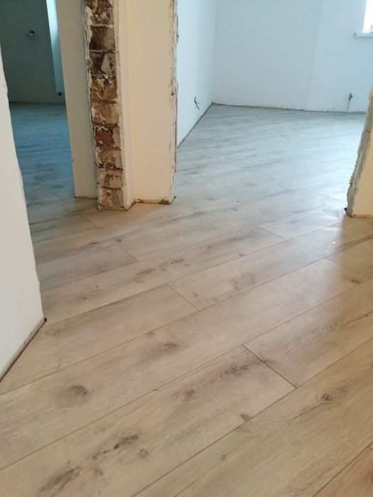 Укладка ламината недорого