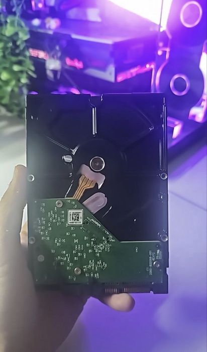 Жесткий диск 1тб для ноута и пк (2.5-3.5)