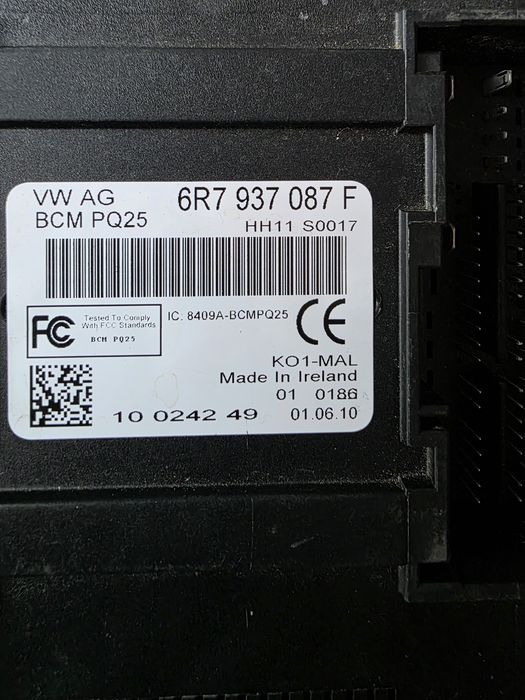 Vand BCM Body Control Module pentru Volkswagen AG cod  6R7 937 087 F