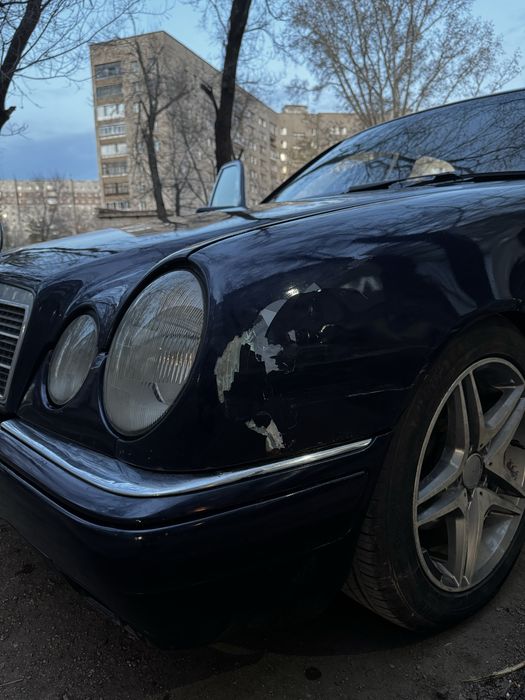 Мерседес w210 e320