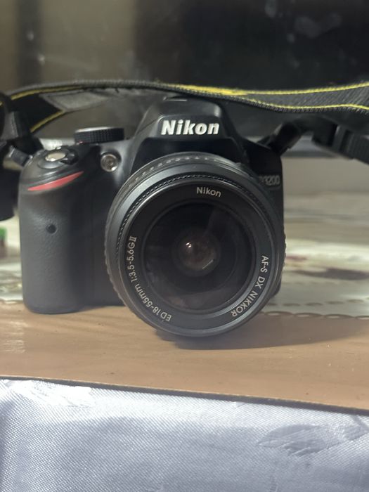 Nikon D3200 + 18-55mm | 6071 cadre | Pachet complet