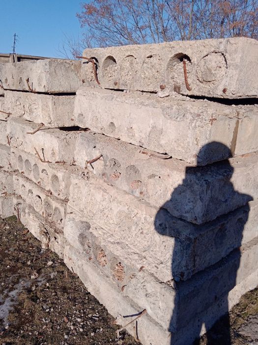 Beton plitalar harhil uzunlikda