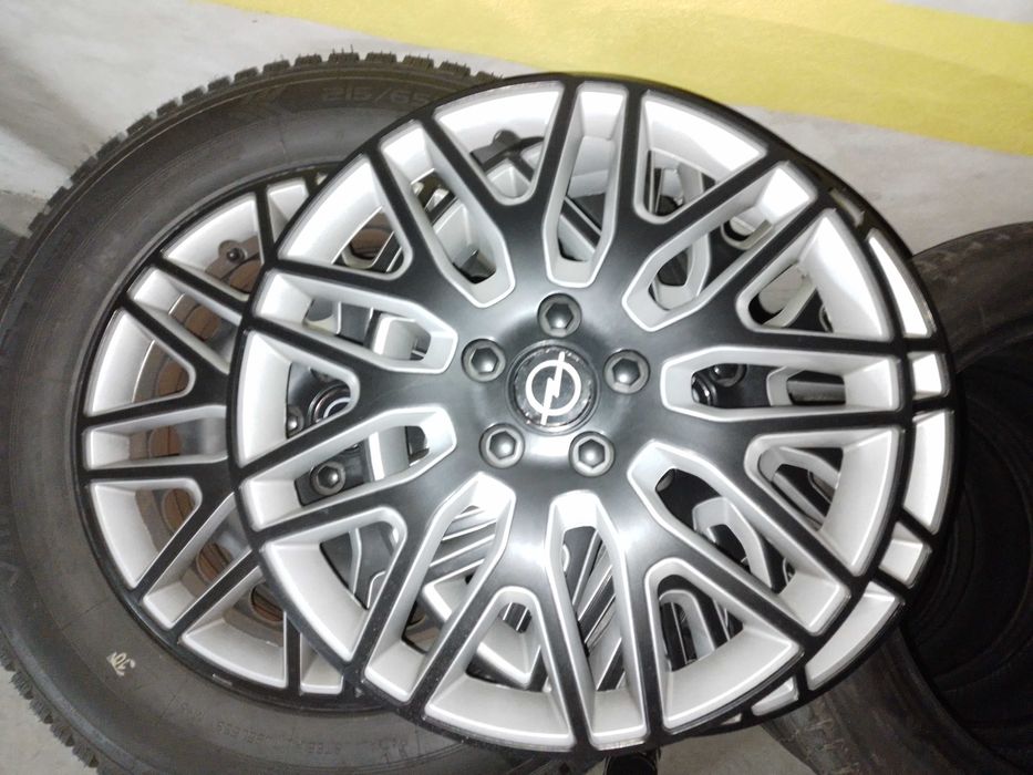 Метални джанти 7Jx17, 5х110, 5x105, ЕТ 38, ET41 с зимни гуми 215/65R17