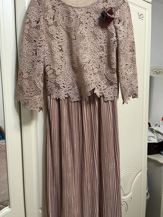 Одежда, платье