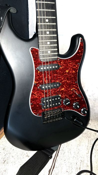 Set Chitara electrica Harley Benton ST-20HSS