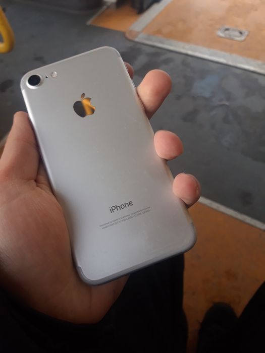 Продам айфон 7 32гб Акб 98