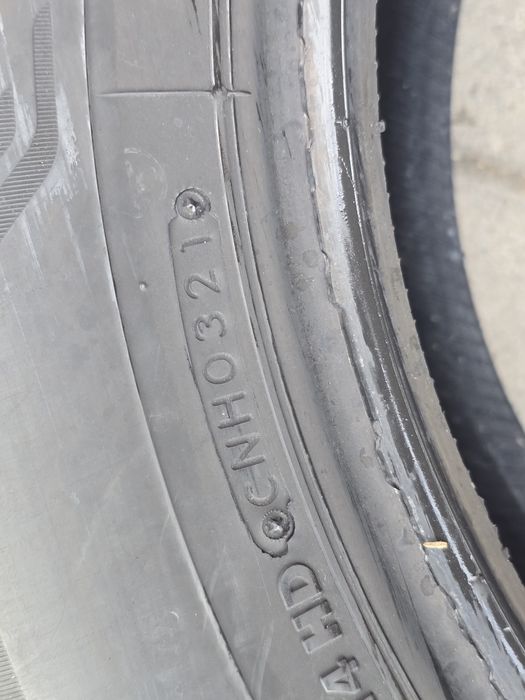 225 60 18 Bridgestone