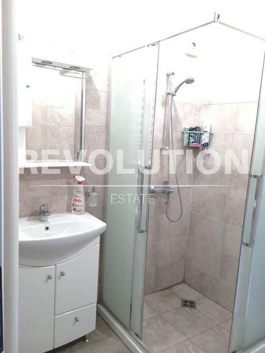 Дава се под наем Къща в Варна, Виница - 140 кв.м за 1400 € - Снимка #9